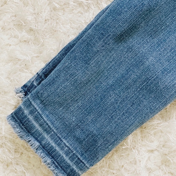 Paige vertugo crop size 24 still look great! - Picture 3 of 6